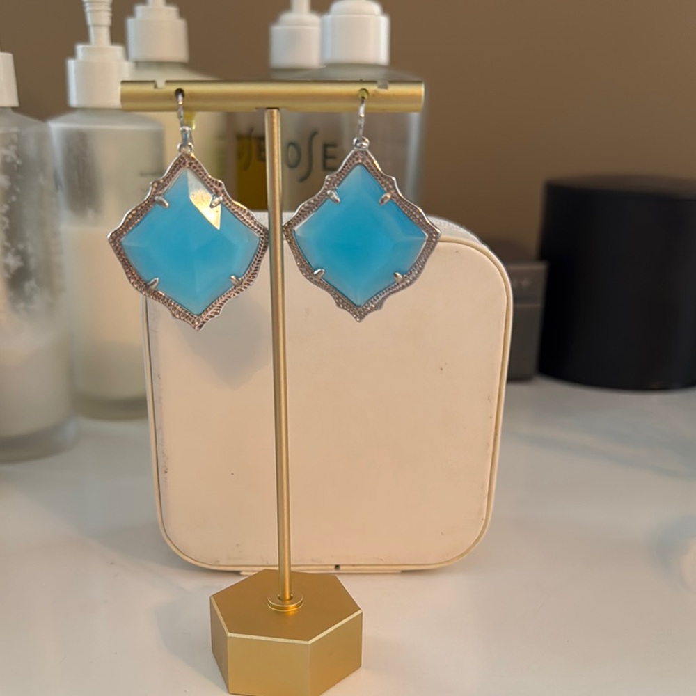 Elegant Blue Silver Earrings